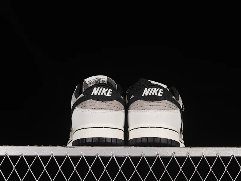 All Categories Nk SB Dunk Series Nk SB Dunk Low Low-top sneakers Otomo Katsuhiro x Nk SB Dunk Low "Steamboy OST" Otomo Katsuhiro co-branded SB low-top sports and leisure sneakers LF0039-037